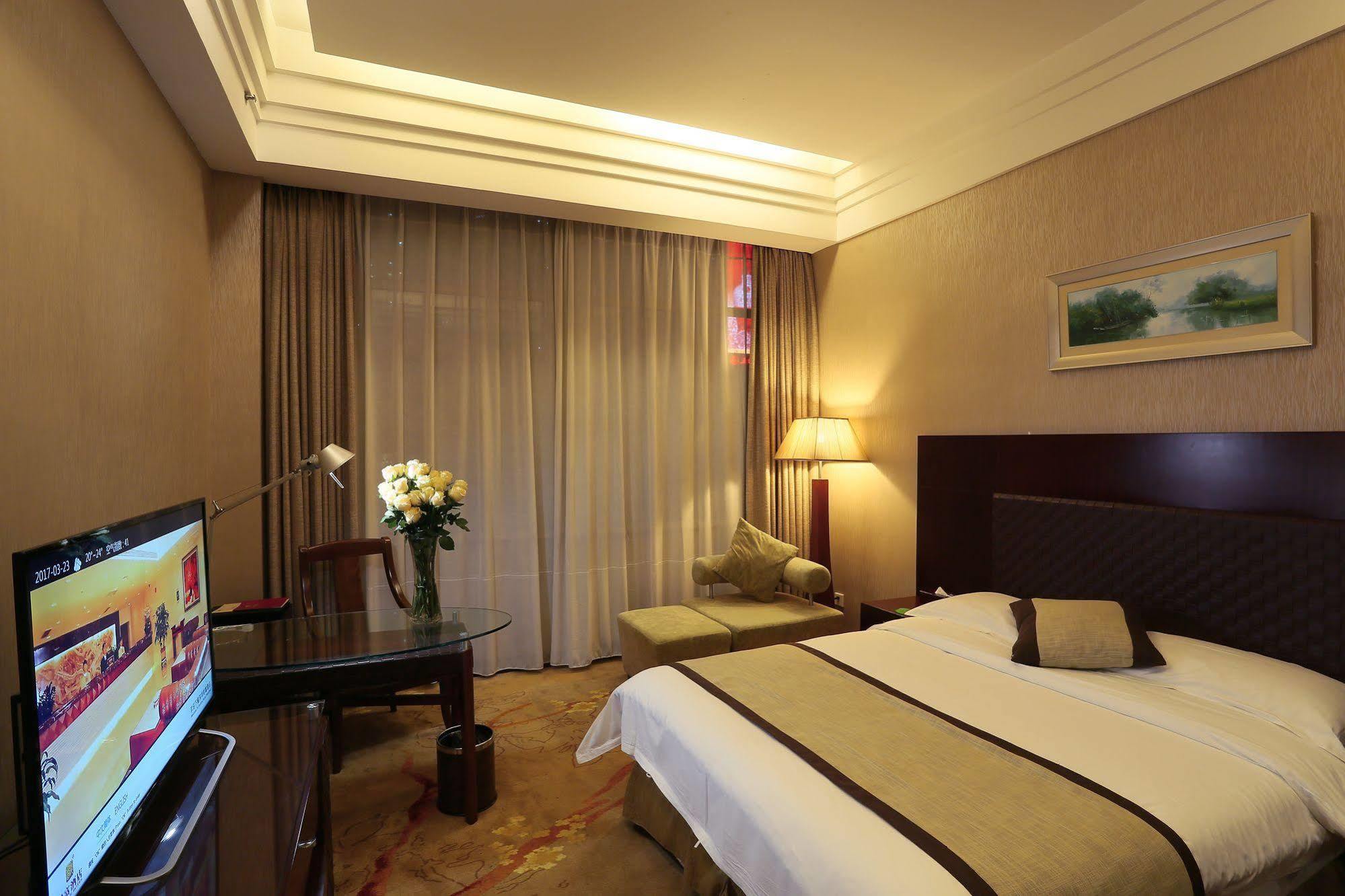 Shenzhen Fortune Hotel Bagian luar foto
