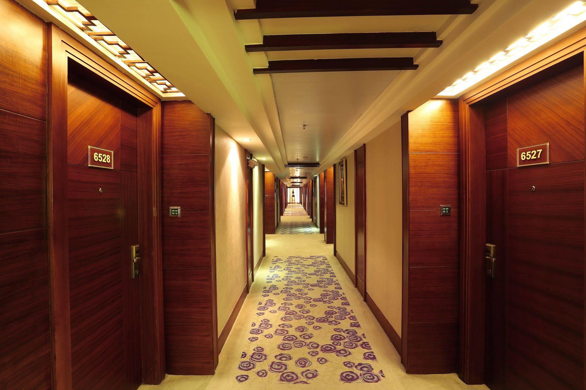 Shenzhen Fortune Hotel Bagian luar foto